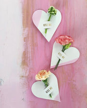 Load image into Gallery viewer, FLOWER NOTE - HEART
